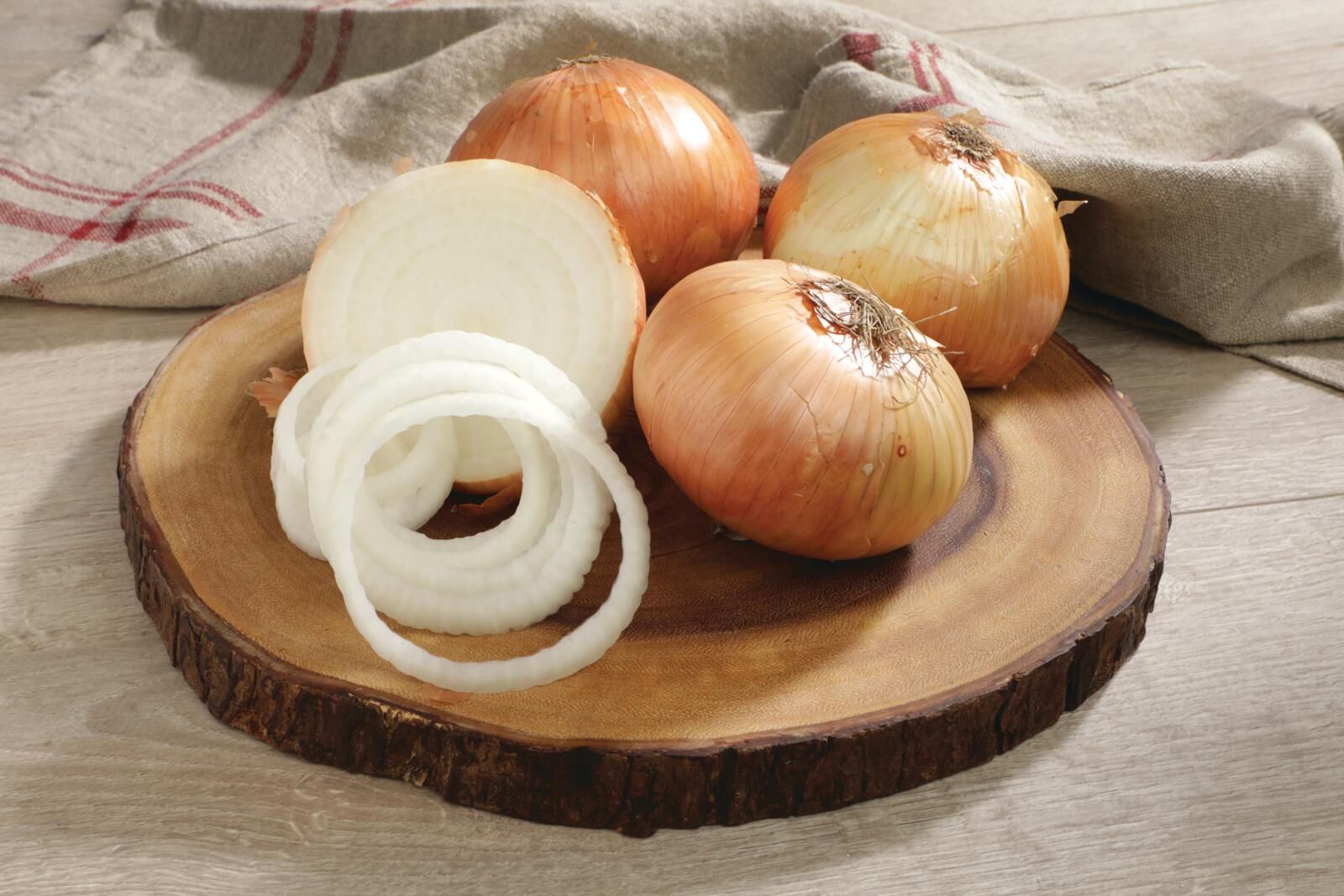 Vidalia Sweet Onions, 99¢ Lb.