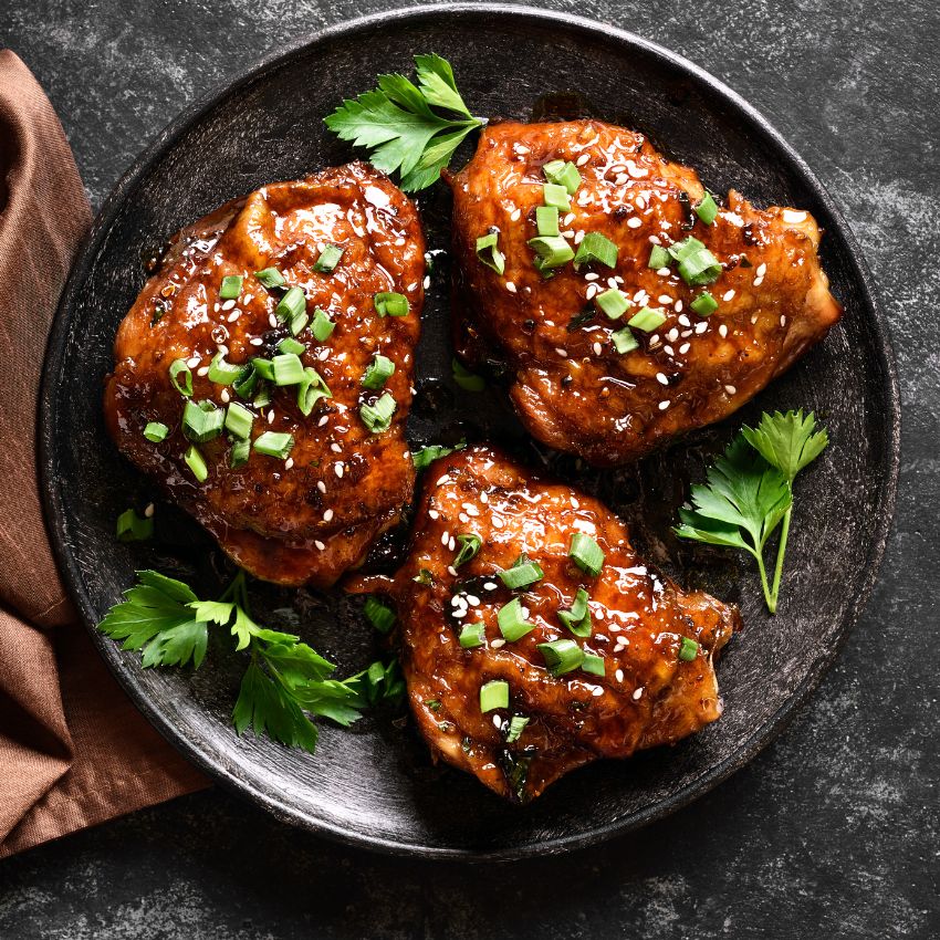 Fresh Bone-In Chicken Thighs